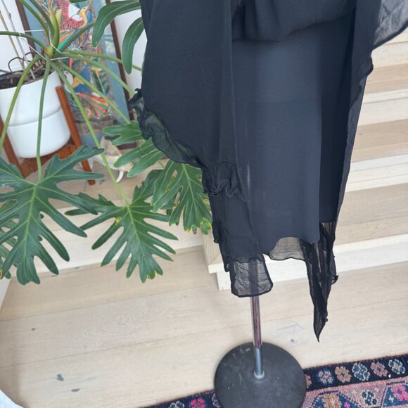 Elizabeth and James Black Silk Dress 4 - Picture 7 of 11